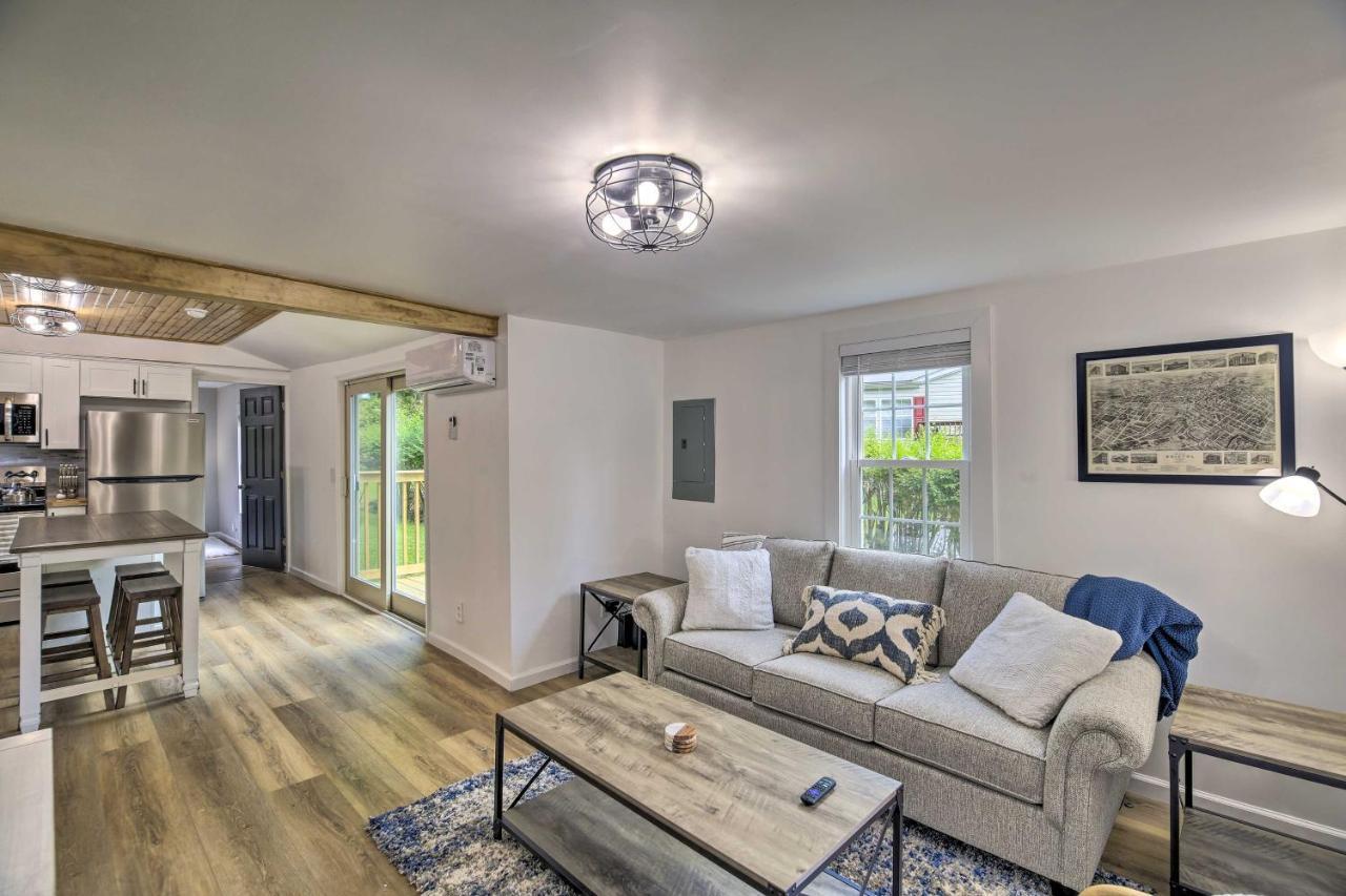 Updated Bristol Retreat About 2 Miles To Downtown! Extérieur photo